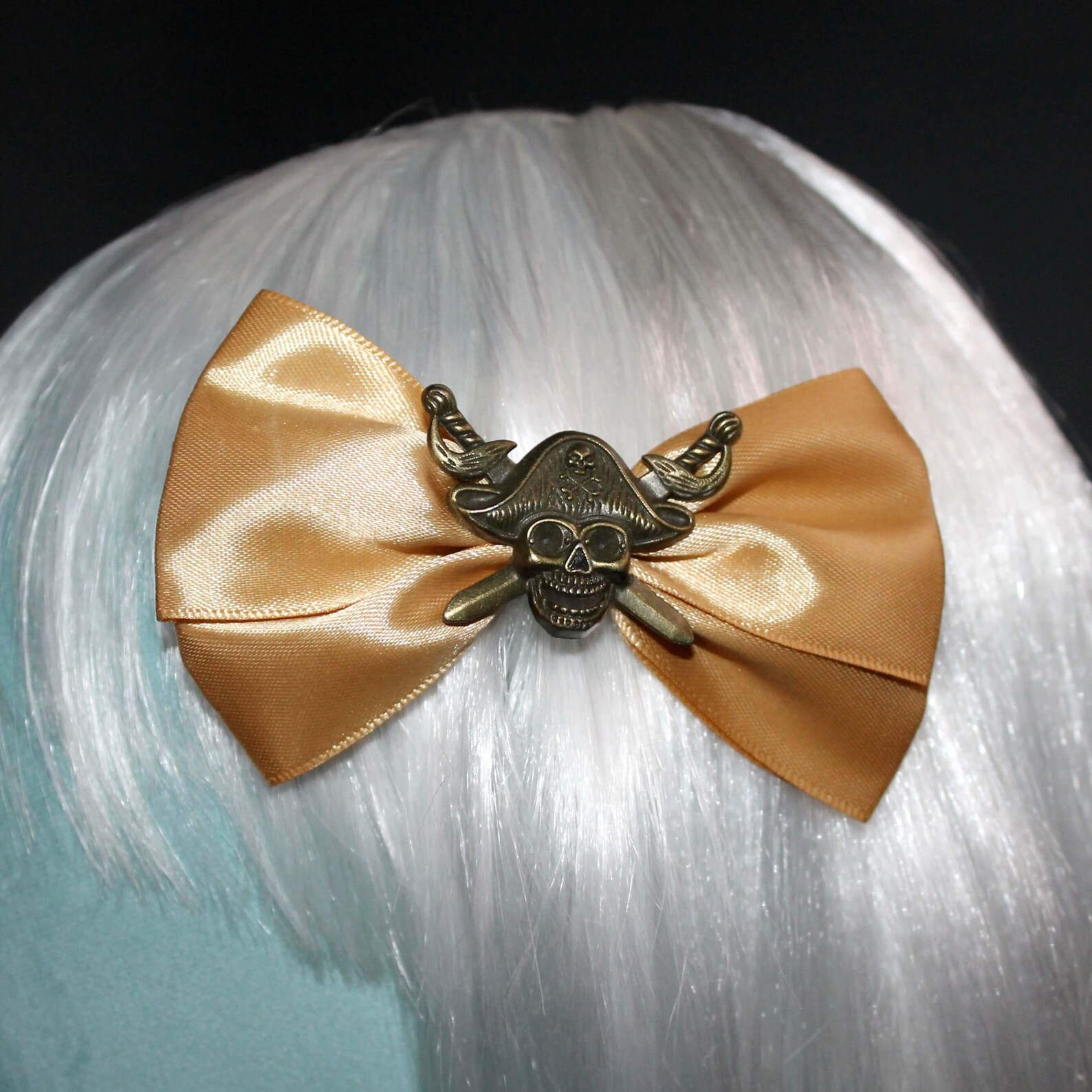 Pirate Skull Gold Satin Bow